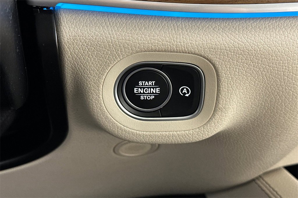 Certified 2023 Mercedes-Benz GLS 450 4MATIC image 26