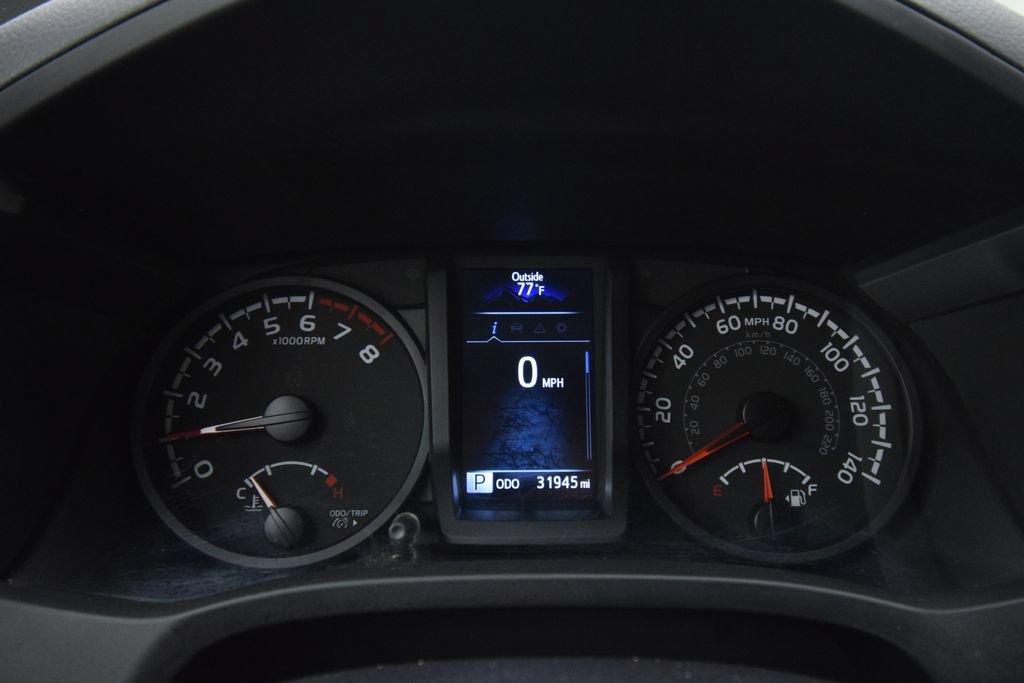 Used 2022 Toyota Tacoma SR AWD/4WD image 20
