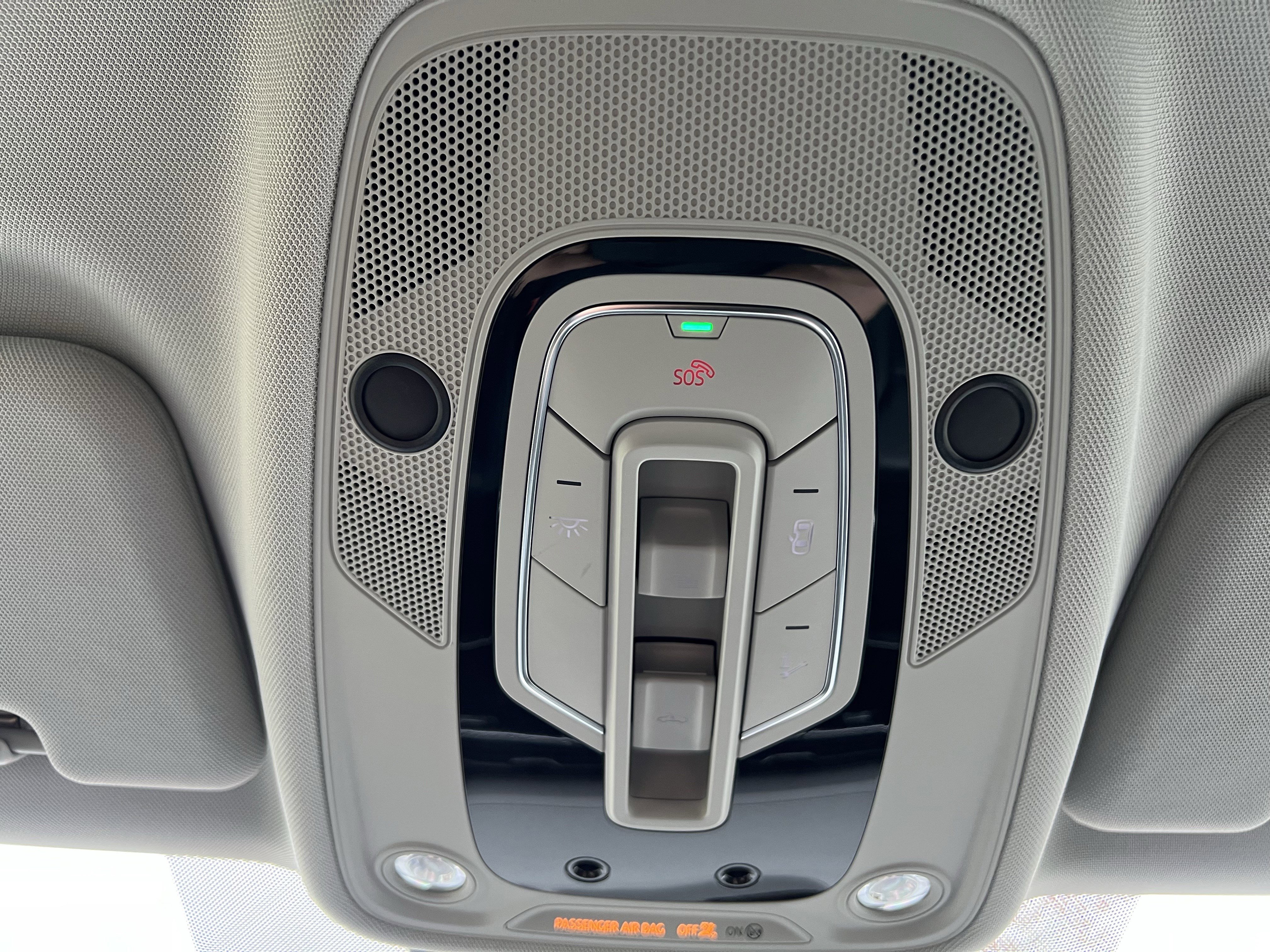 Used 2023 Audi Q8 Premium Plus image 28