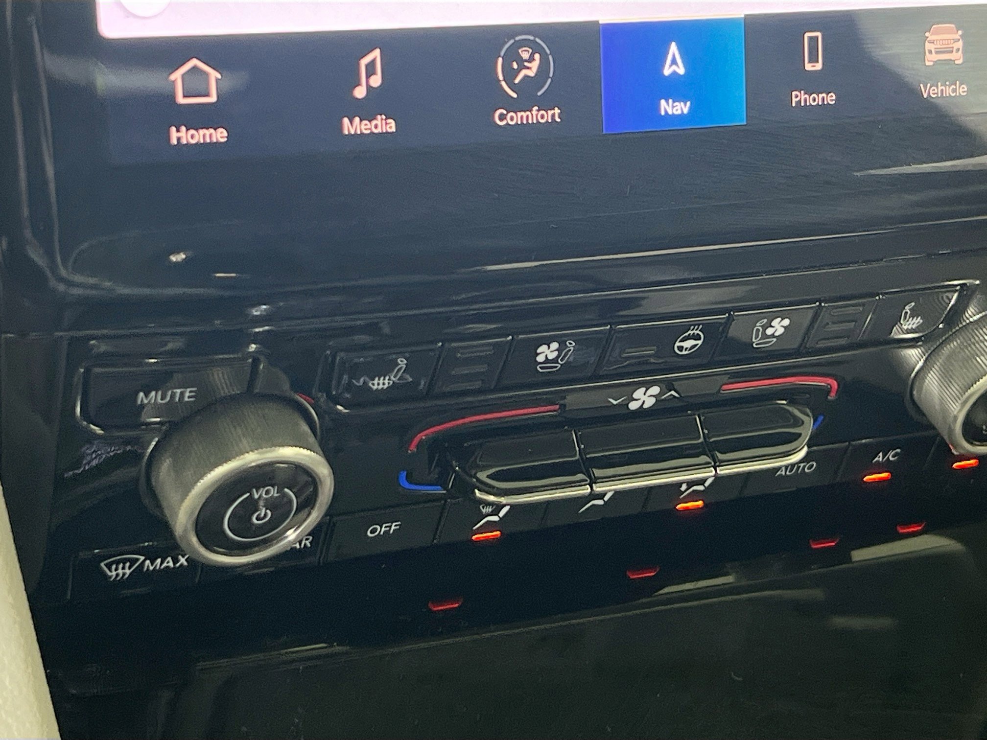 Used 2022 Jeep Grand Cherokee Overland image 20