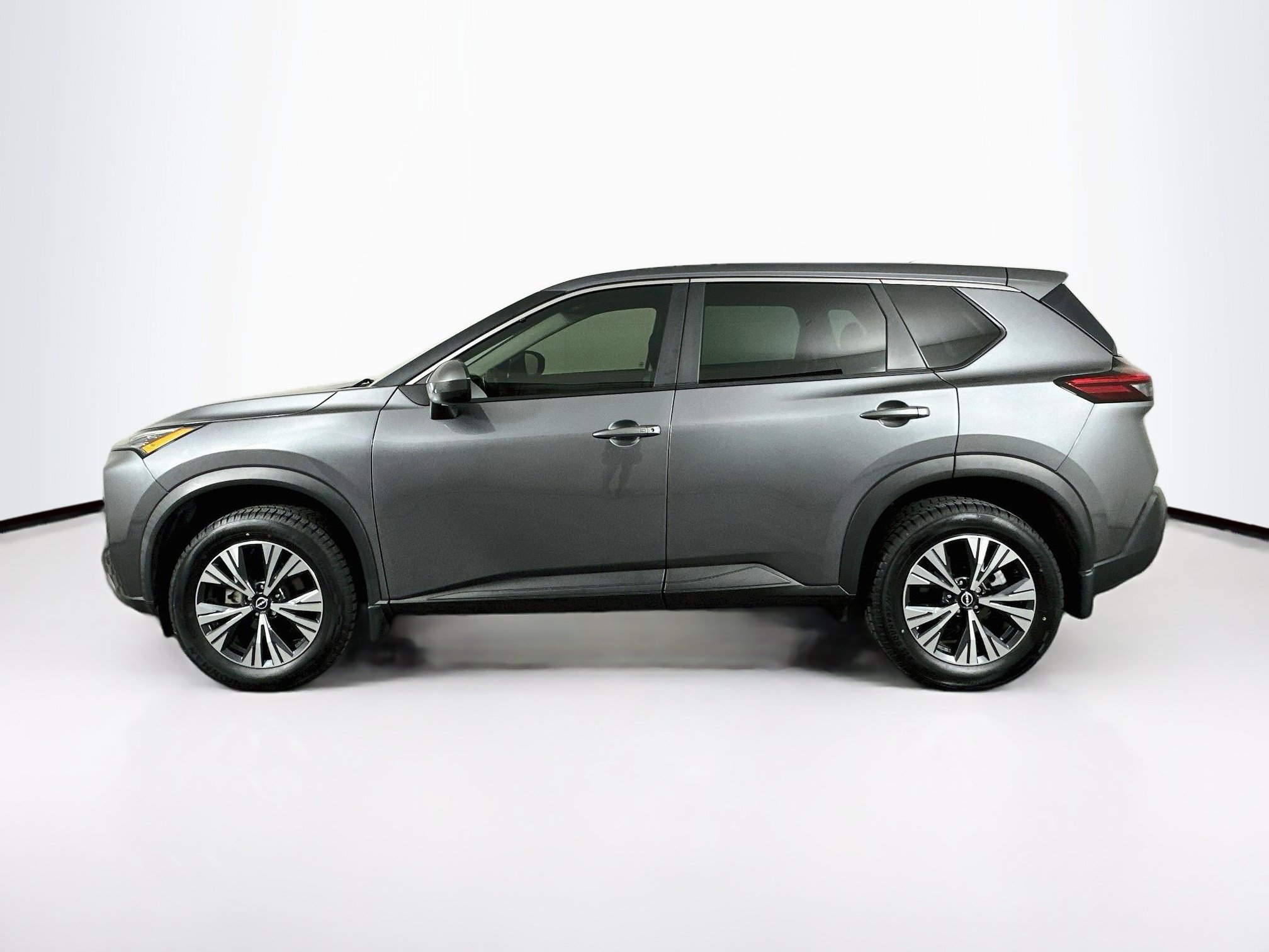 Used 2023 Nissan Rogue SV FWD image 4