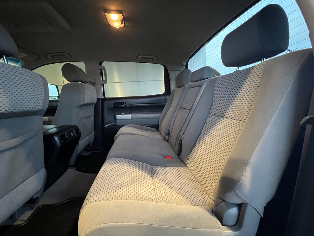 Used 2009 Toyota Tundra 4x4 CrewMax image 17