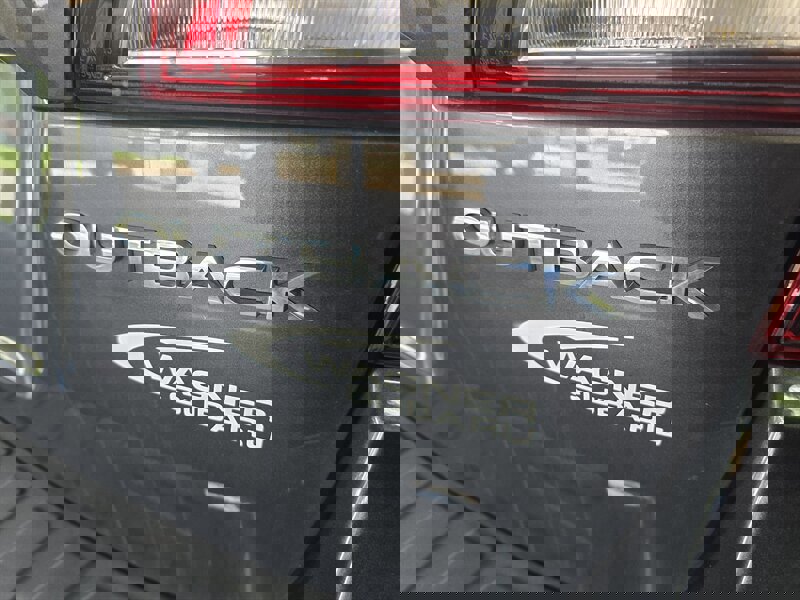 Used 2019 Subaru Outback 2.5i Premium image 37