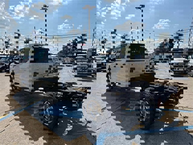 New 2025 Ford F350 XL w/ XL Chrome Package image 5