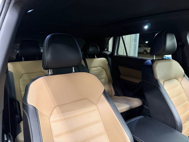 Used 2022 Volkswagen Atlas Cross Sport SEL Premium R-Line image 10