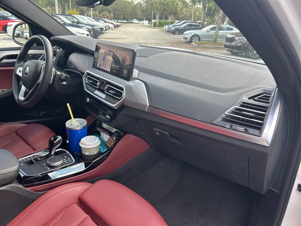 Certified 2023 BMW X4 xDrive30i w/ Premium Package image 27