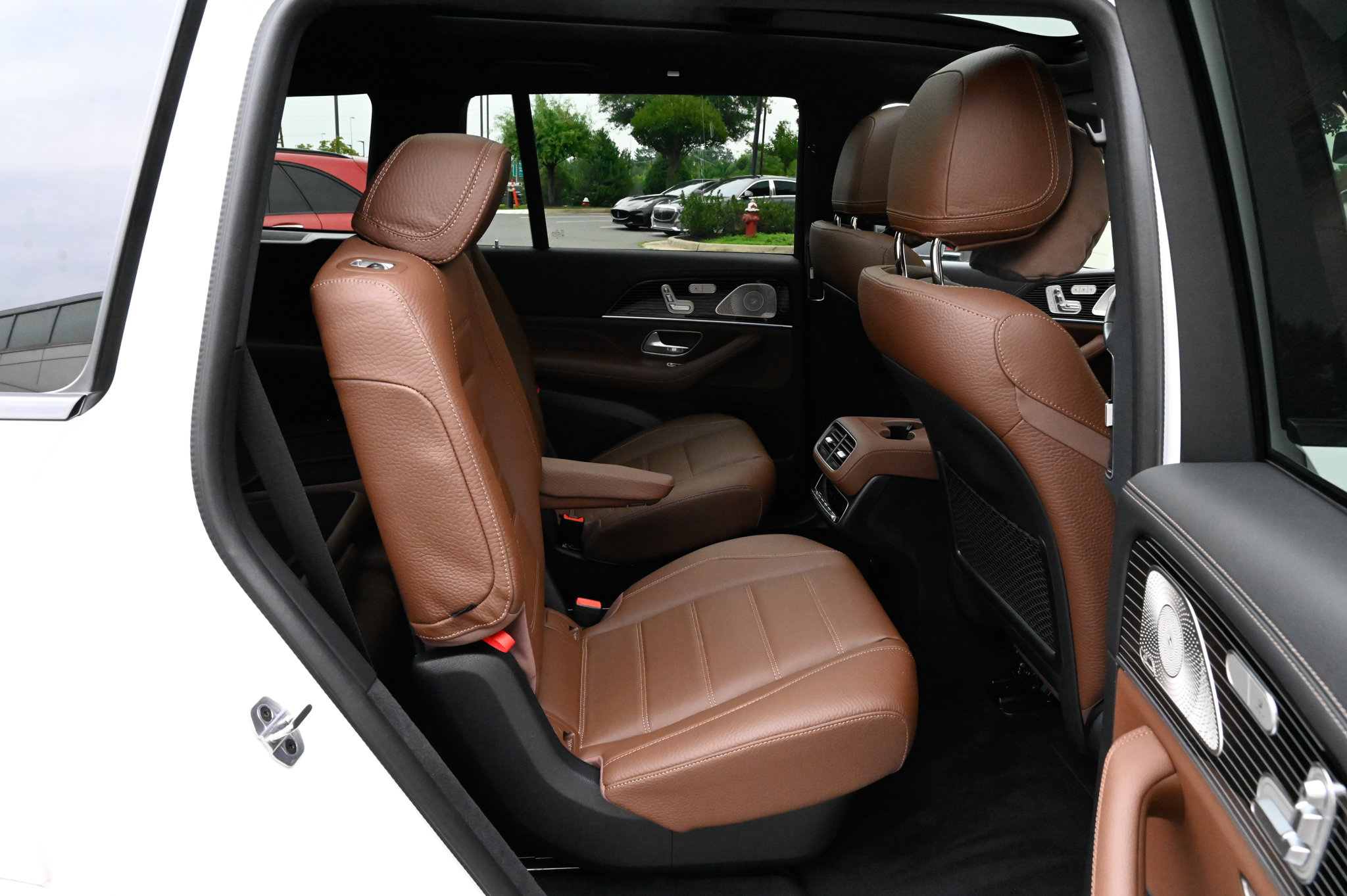 Used 2025 Mercedes-Benz GLS 580 4MATIC image 50