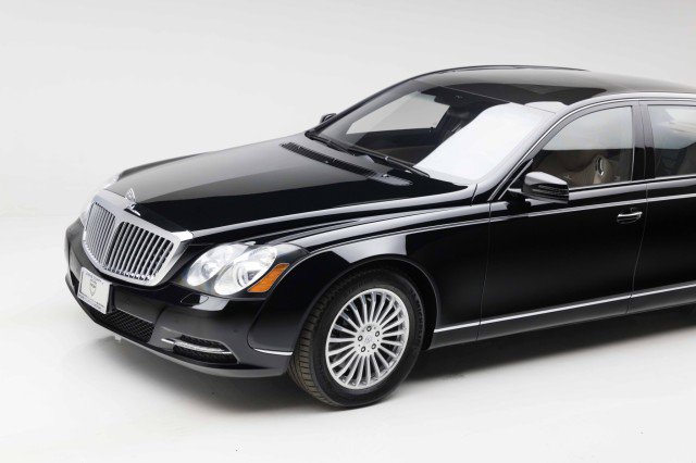 Used 2012 Maybach 62 image 25