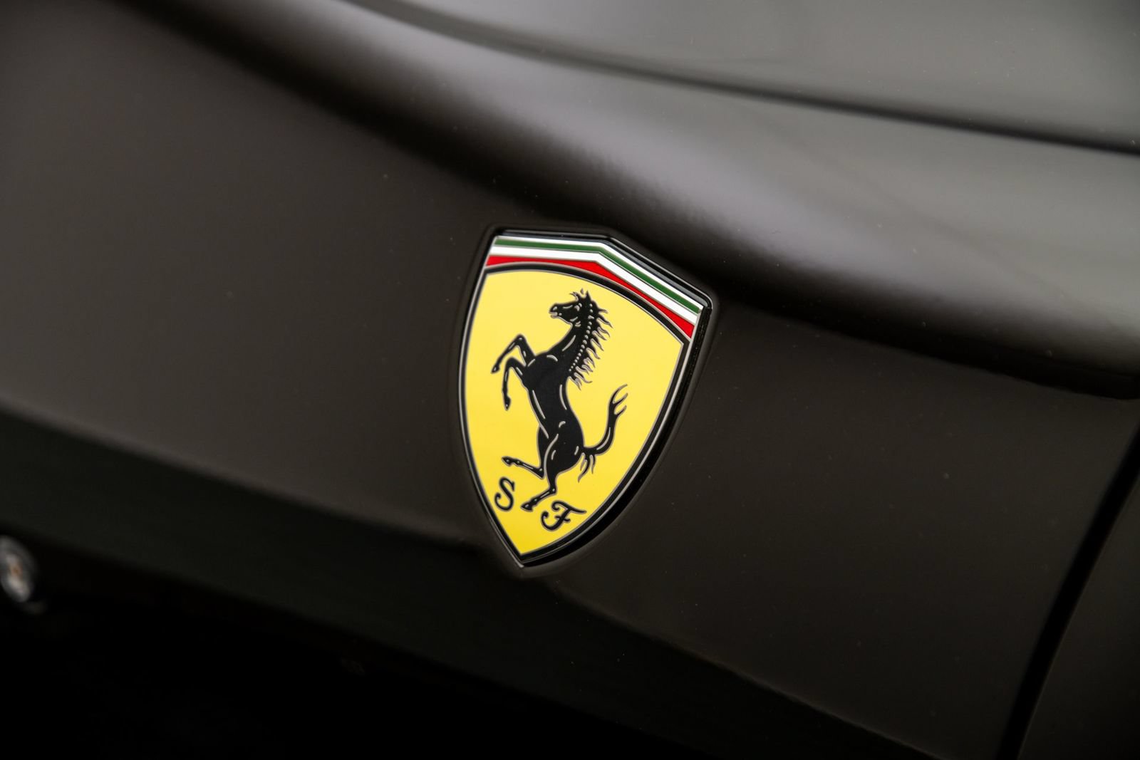 Used 2022 Ferrari 812 GTS RWD image 38