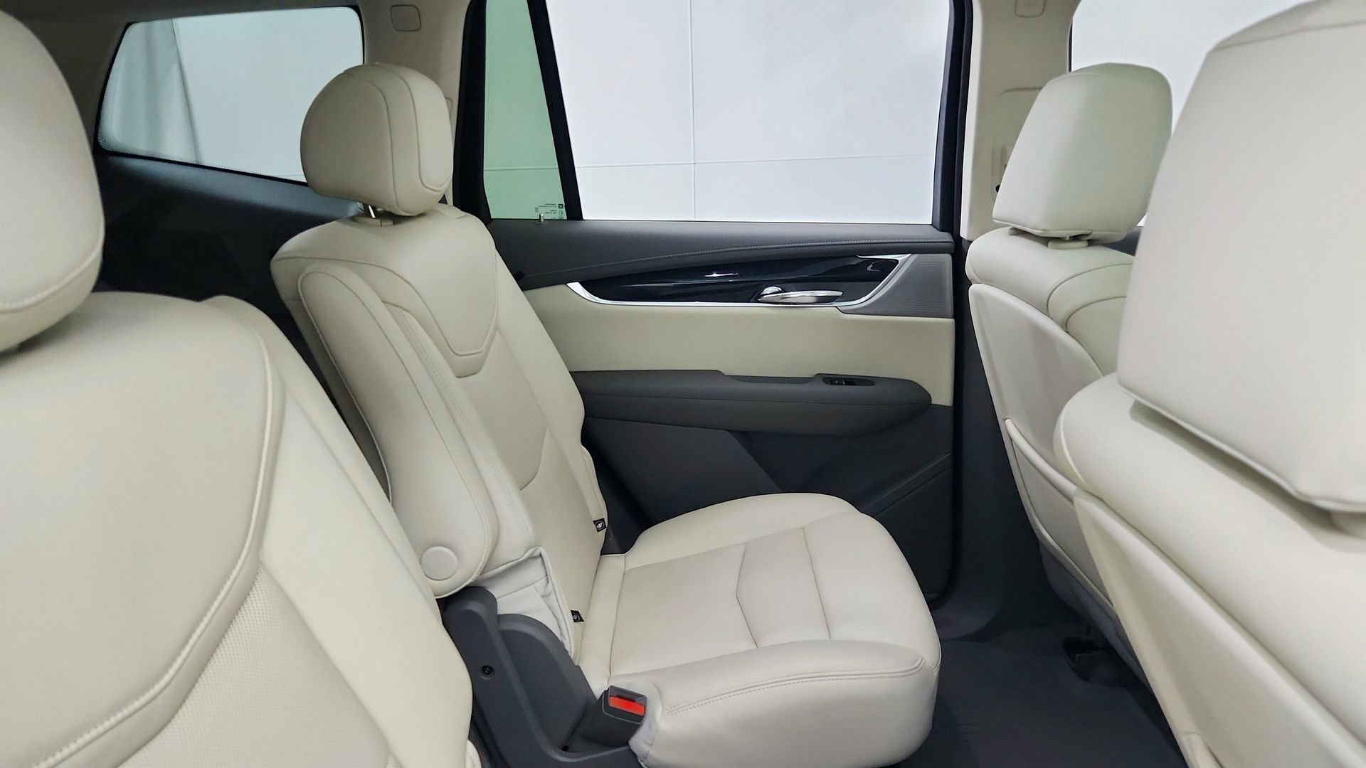 Certified 2020 Cadillac XT6 Premium Luxury FWD image 28