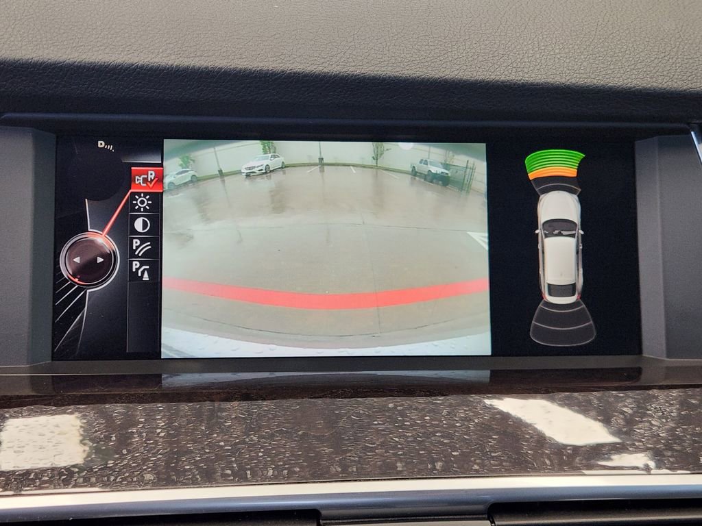 Used 2017 BMW 535i Gran Turismo RWD image 17