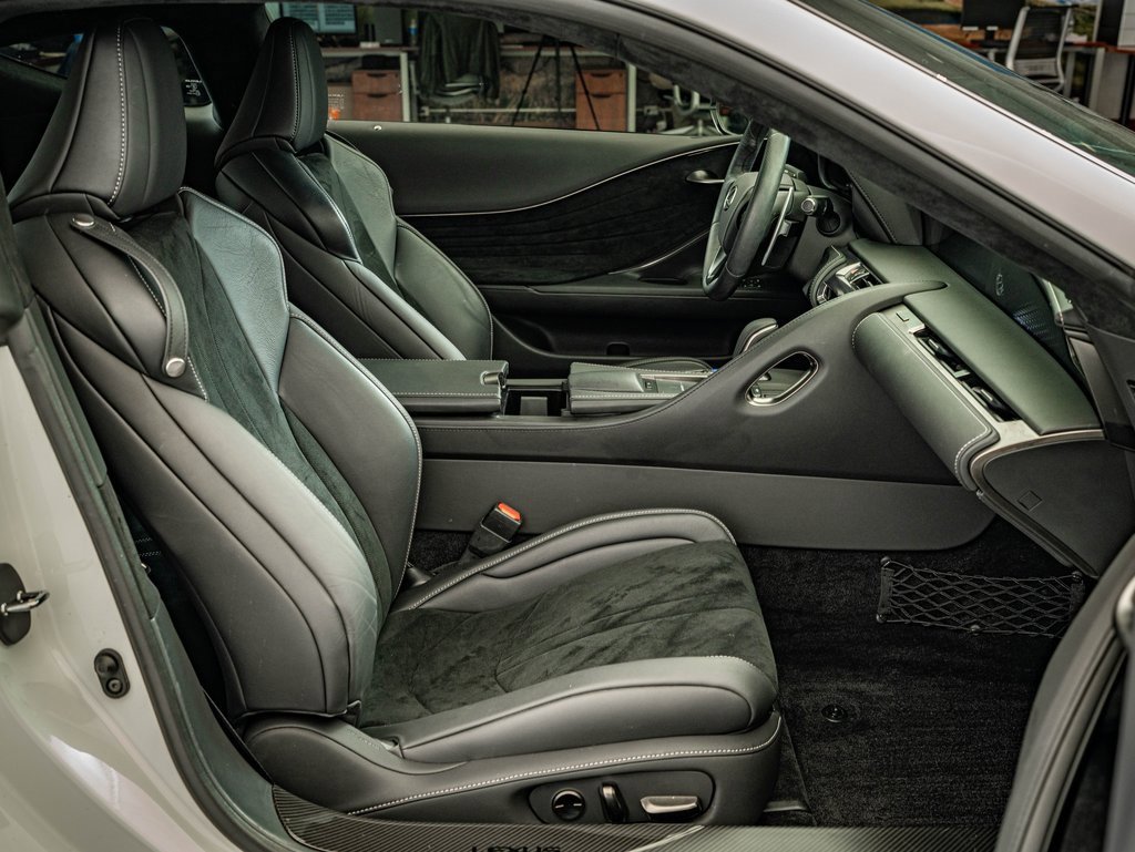 Used 2023 Lexus LC 500 Coupe w/ Performance Package image 24