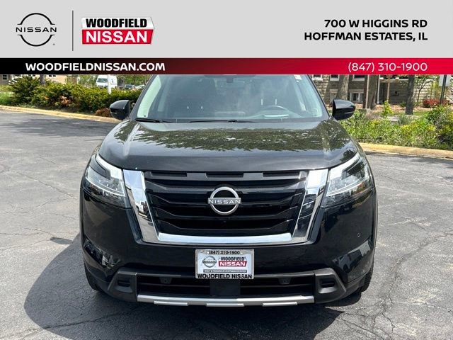 Certified 2023 Nissan Pathfinder Platinum AWD/4WD image 2