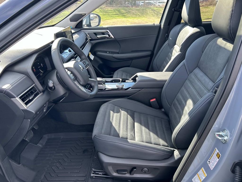 New 2026 Mitsubishi Outlander SE FWD image 21