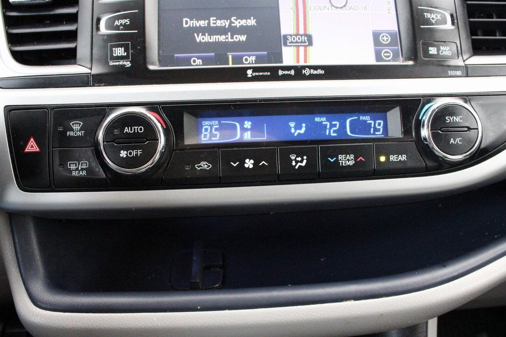 Certified 2018 Toyota Highlander Limited Platinum image 37