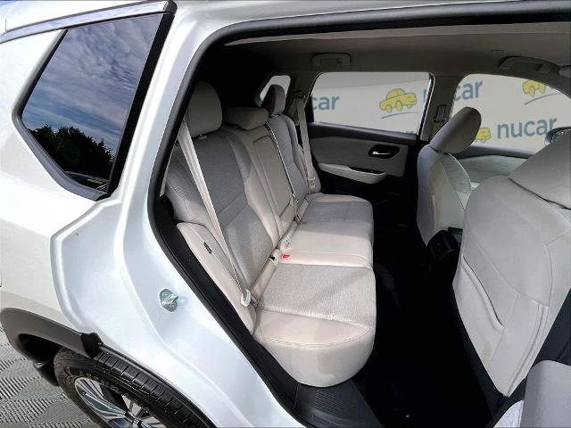 Certified 2023 Nissan Rogue SV AWD/4WD image 16
