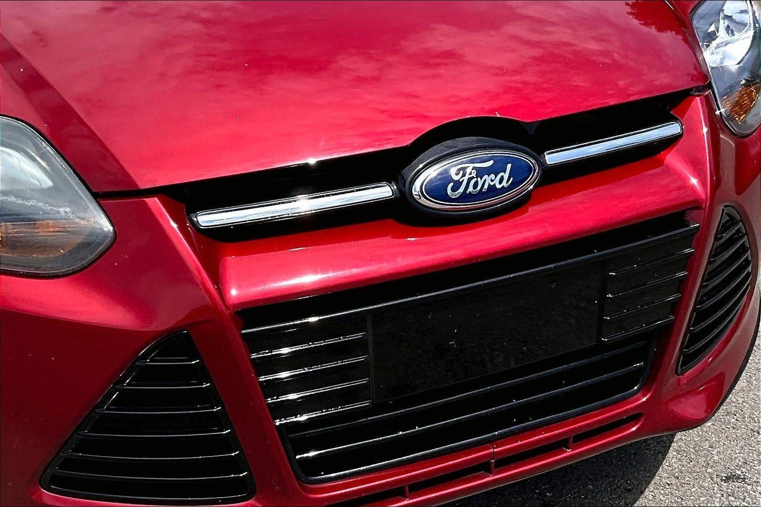 Used 2013 Ford Focus Titanium w/ Titanium Handling Pkg FWD image 27