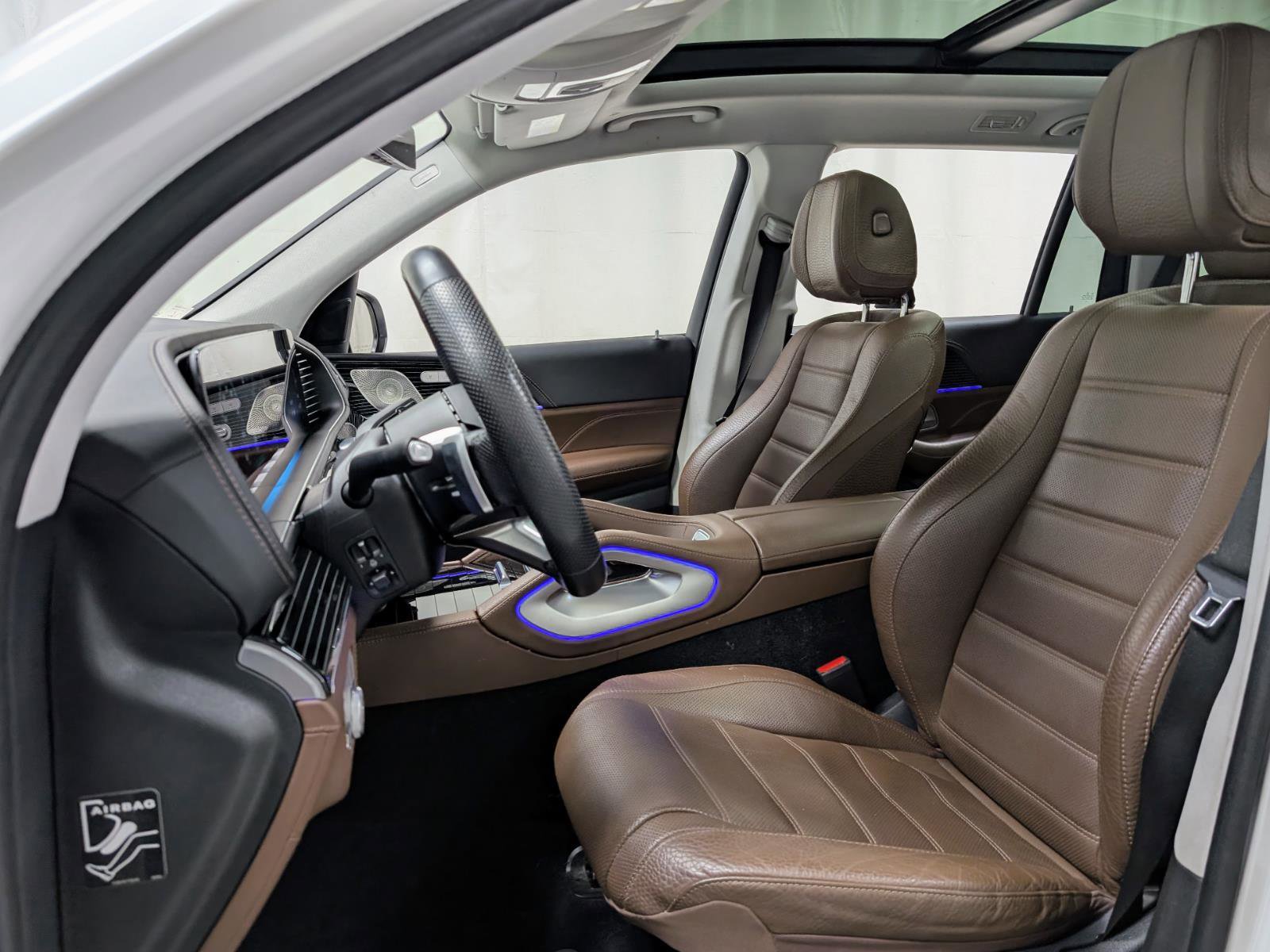 Used 2024 Mercedes-Benz GLS 450 4MATIC w/ Pinnacle Trim Package image 17