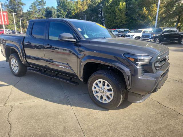 Certified 2025 Toyota Tacoma SR5 image 9