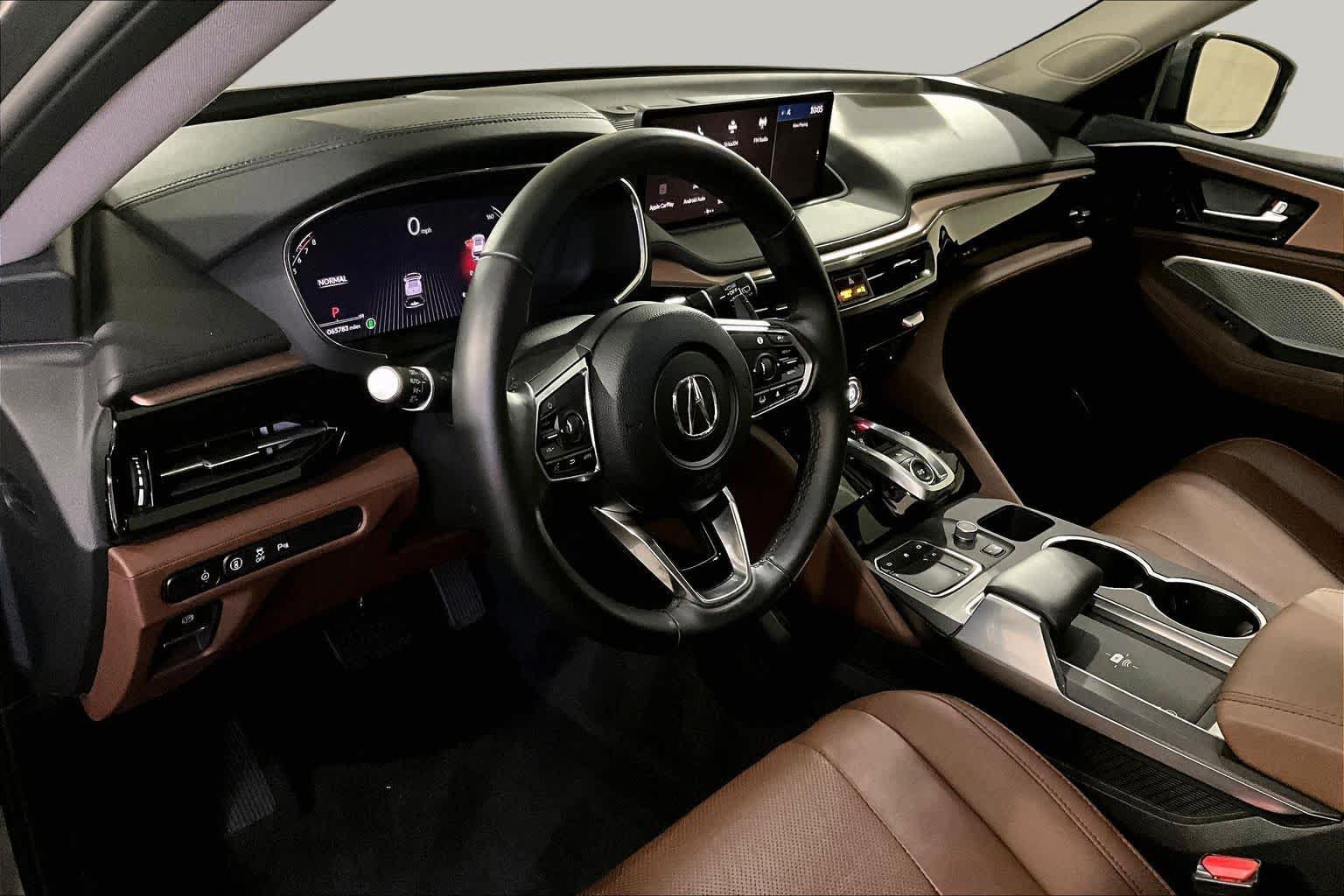 Used 2022 Acura MDX SH-AWD w/ Technology Package image 17
