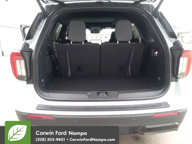 New 2026 Ford Explorer ST-Line w/ ST-Line Street Pack image 28