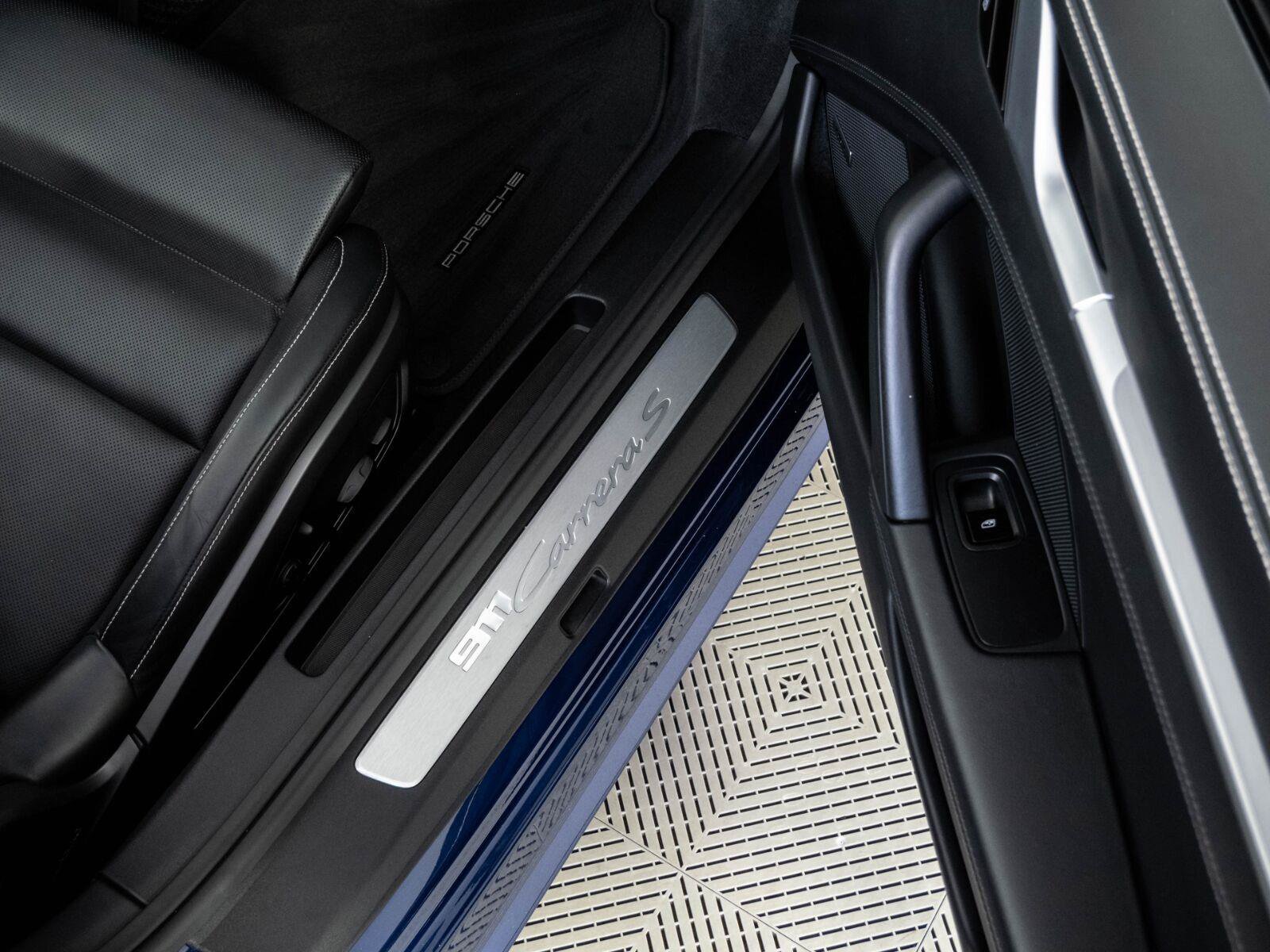 Certified 2021 Porsche 911 Carrera S RWD image 22