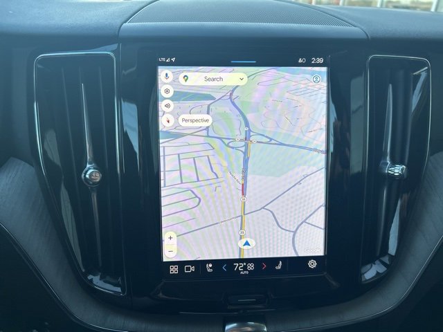 Certified 2025 Volvo XC60 B5 Plus image 22