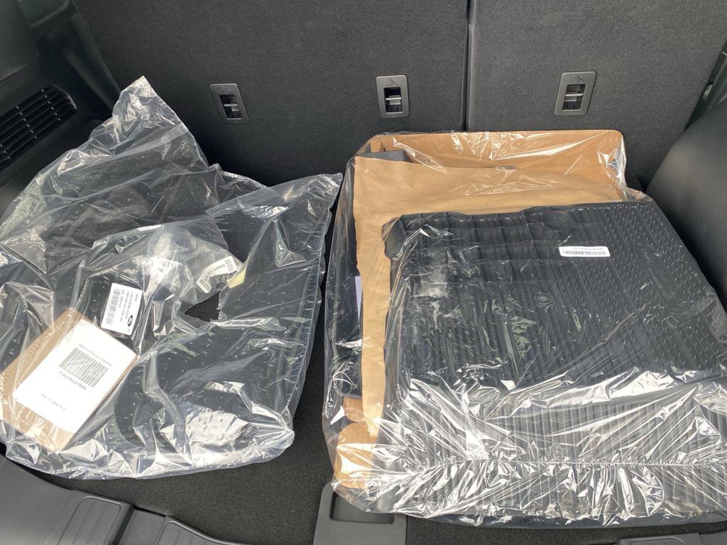 New 2026 Ford Escape ST-Line w/ Tech Pack #1 image 16