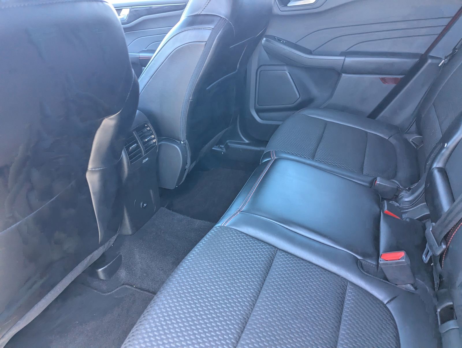 Certified 2024 Ford Escape ST-Line w/ Tech Pack #1 FWD image 14