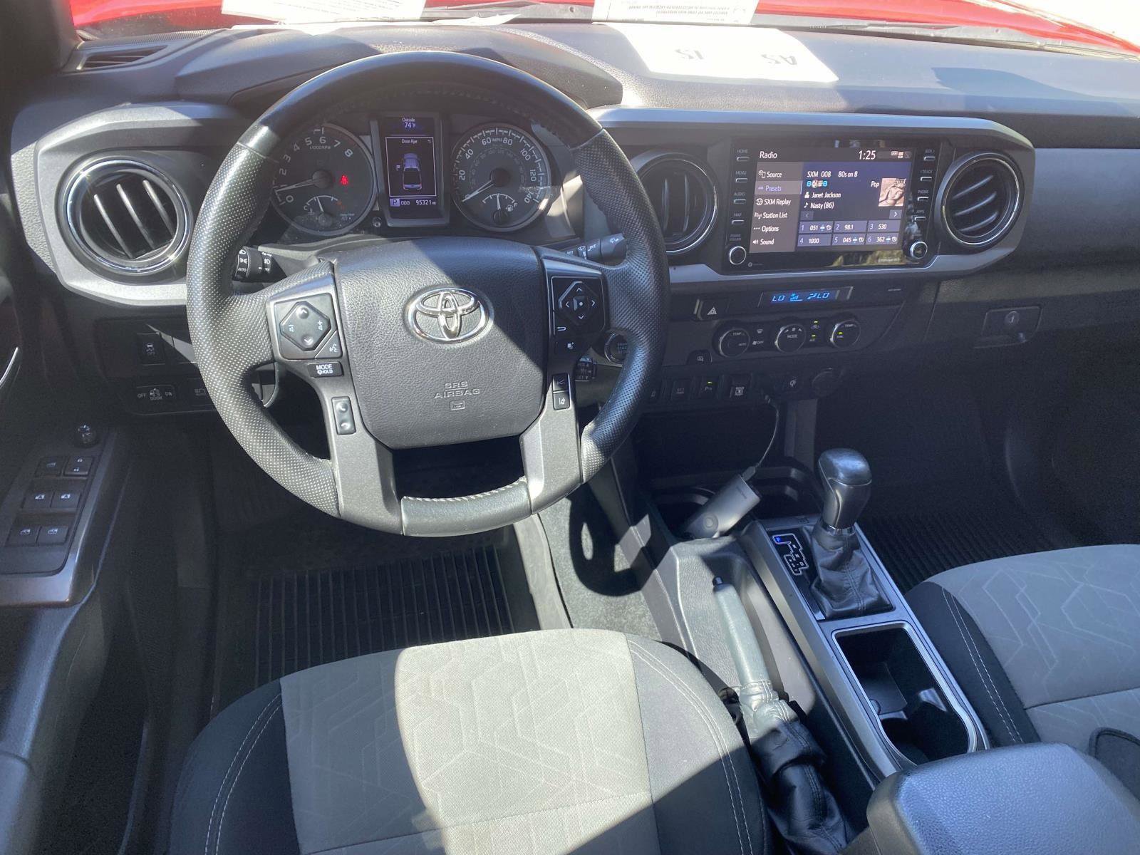 Used 2021 Toyota Tacoma TRD Sport image 18