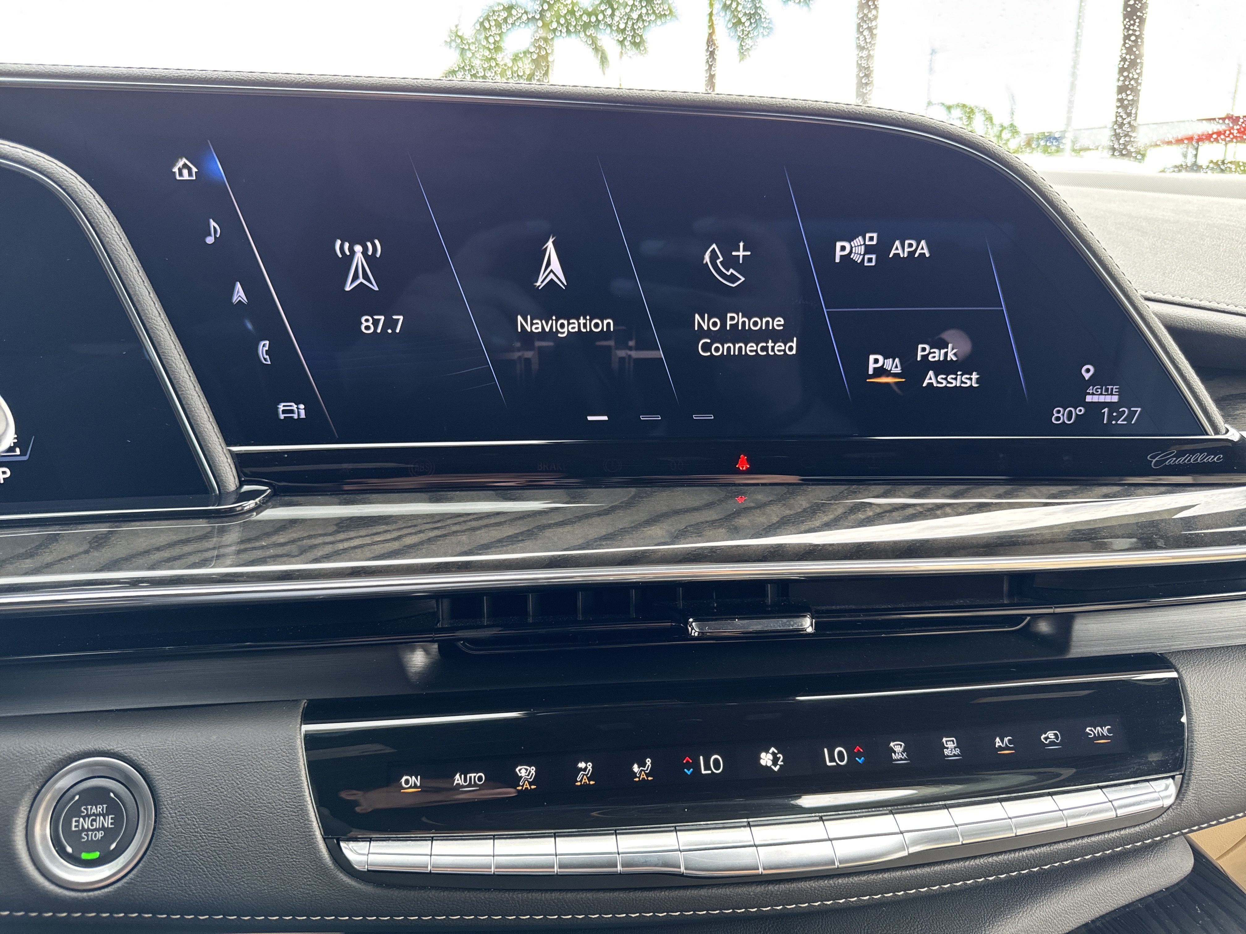 Certified 2024 Cadillac Escalade ESV Premium Luxury w/ Performance Package RWD image 28