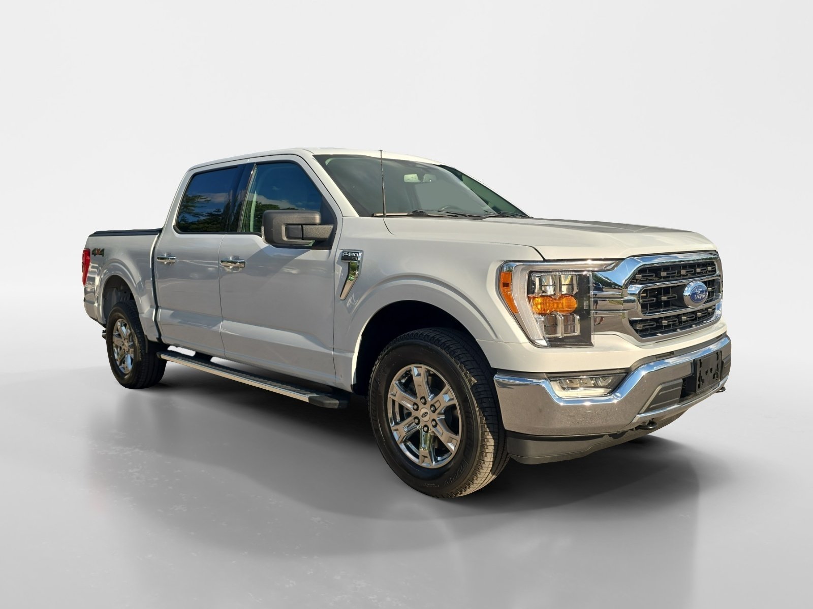 Used 2022 Ford F150 XLT w/ Equipment Group 302A High AWD/4WD image 8