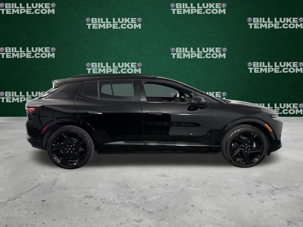 Used 2025 Chevrolet Equinox EV RS image 6