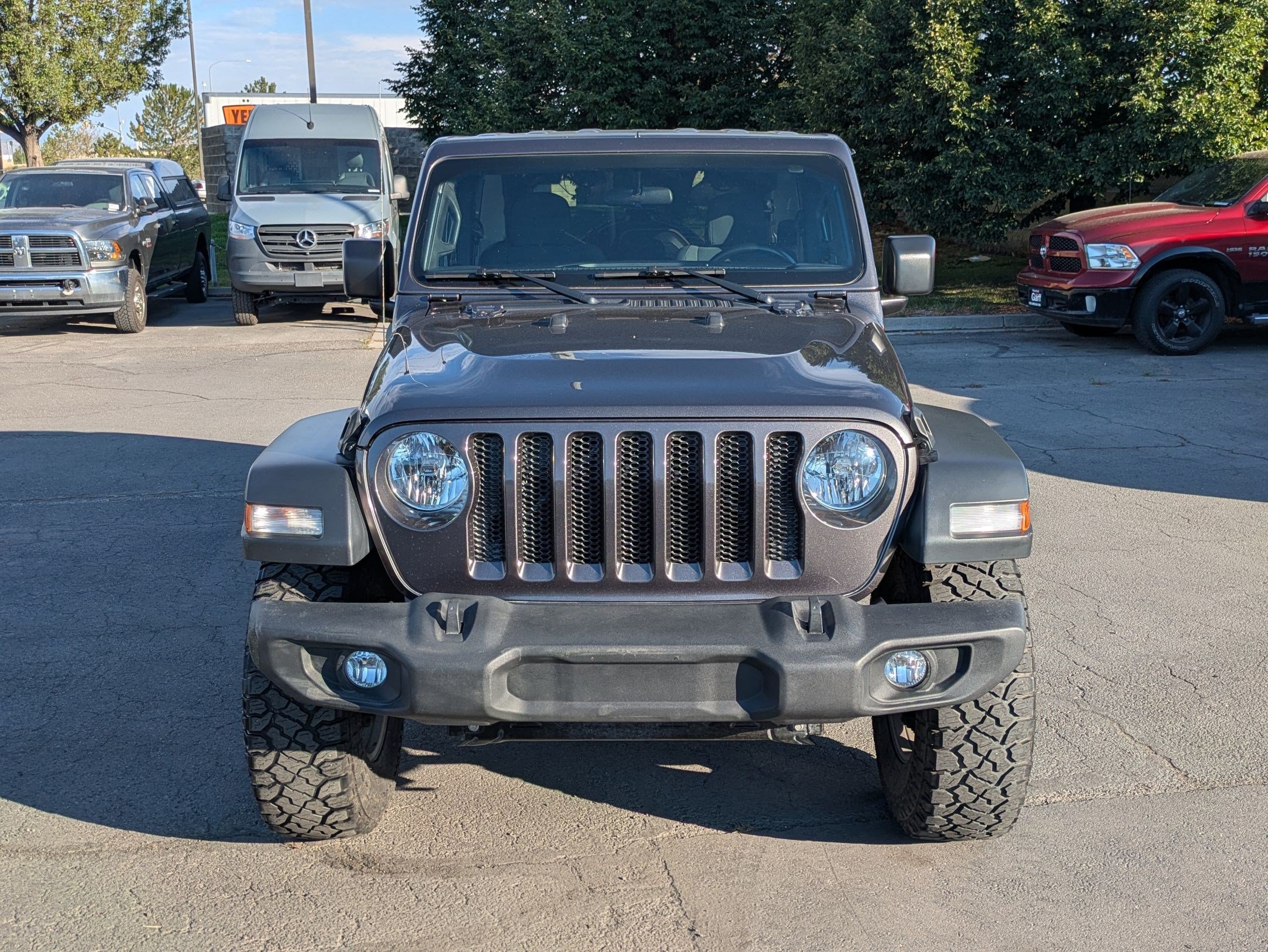 Used 2018 Jeep Wrangler Sport AWD/4WD image 11