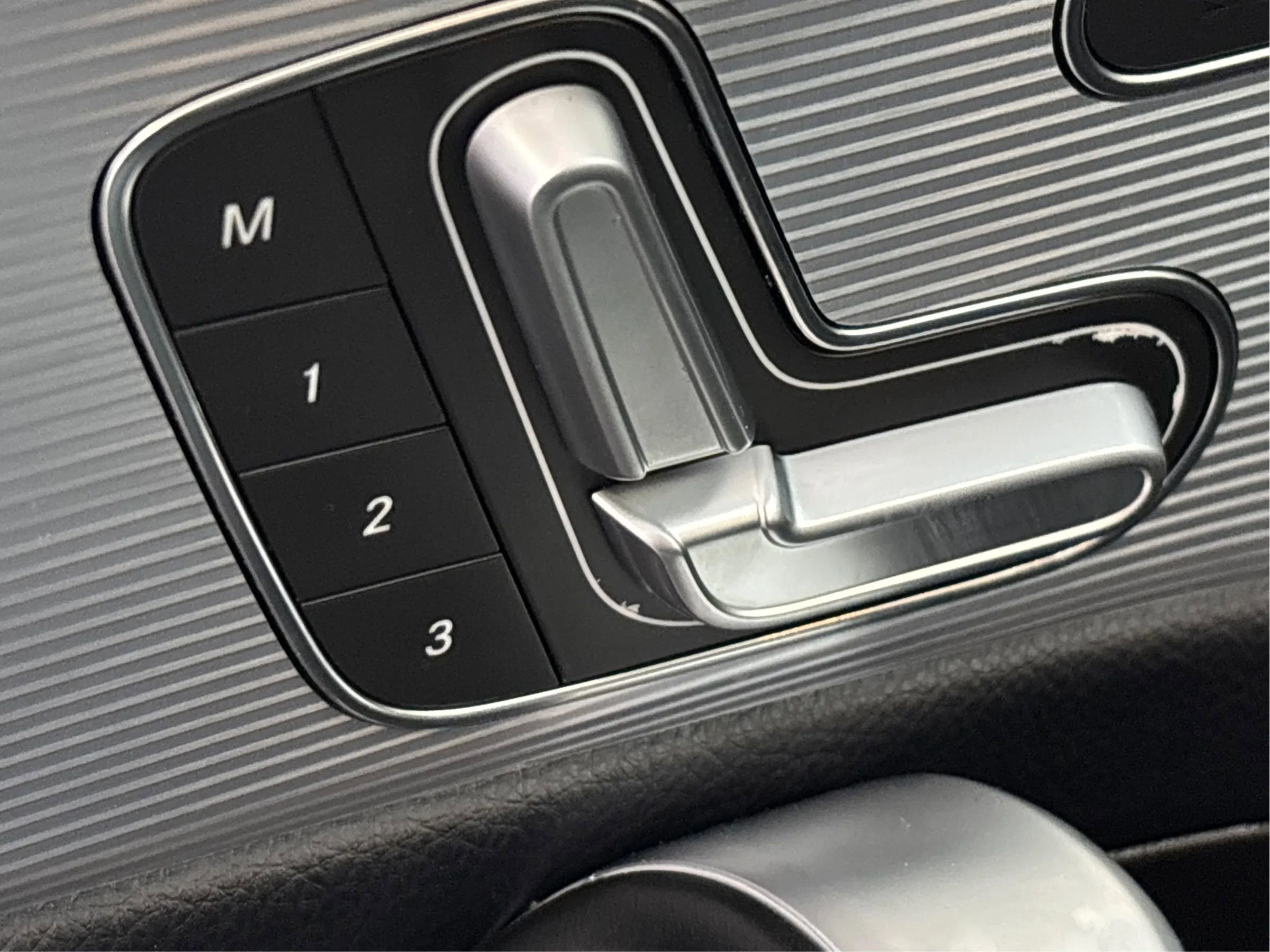 Used 2020 Mercedes-Benz A 220 4MATIC image 25