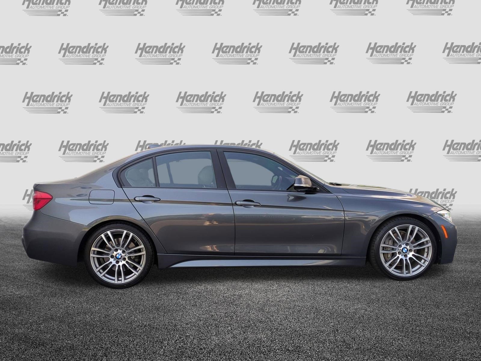 Used 2016 BMW 340i Sedan RWD image 11