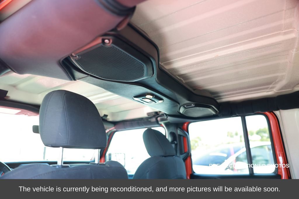 Used 2023 Jeep Wrangler Unlimited w/ 8.4" Radio Group image 35