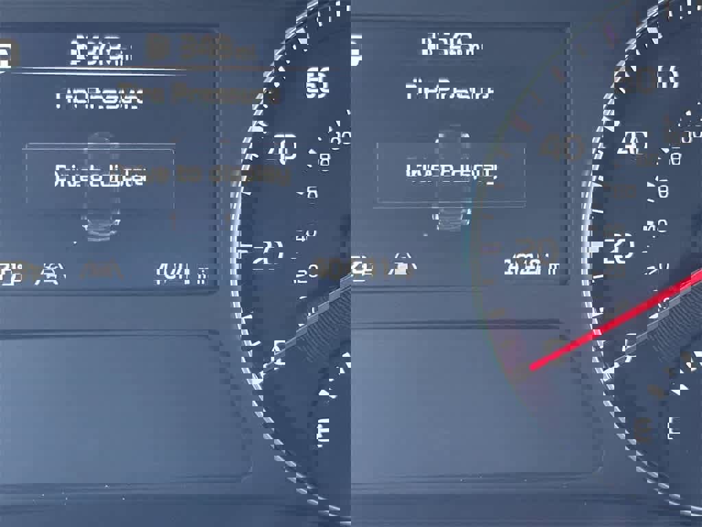 Used 2024 Kia Forte LXS image 20