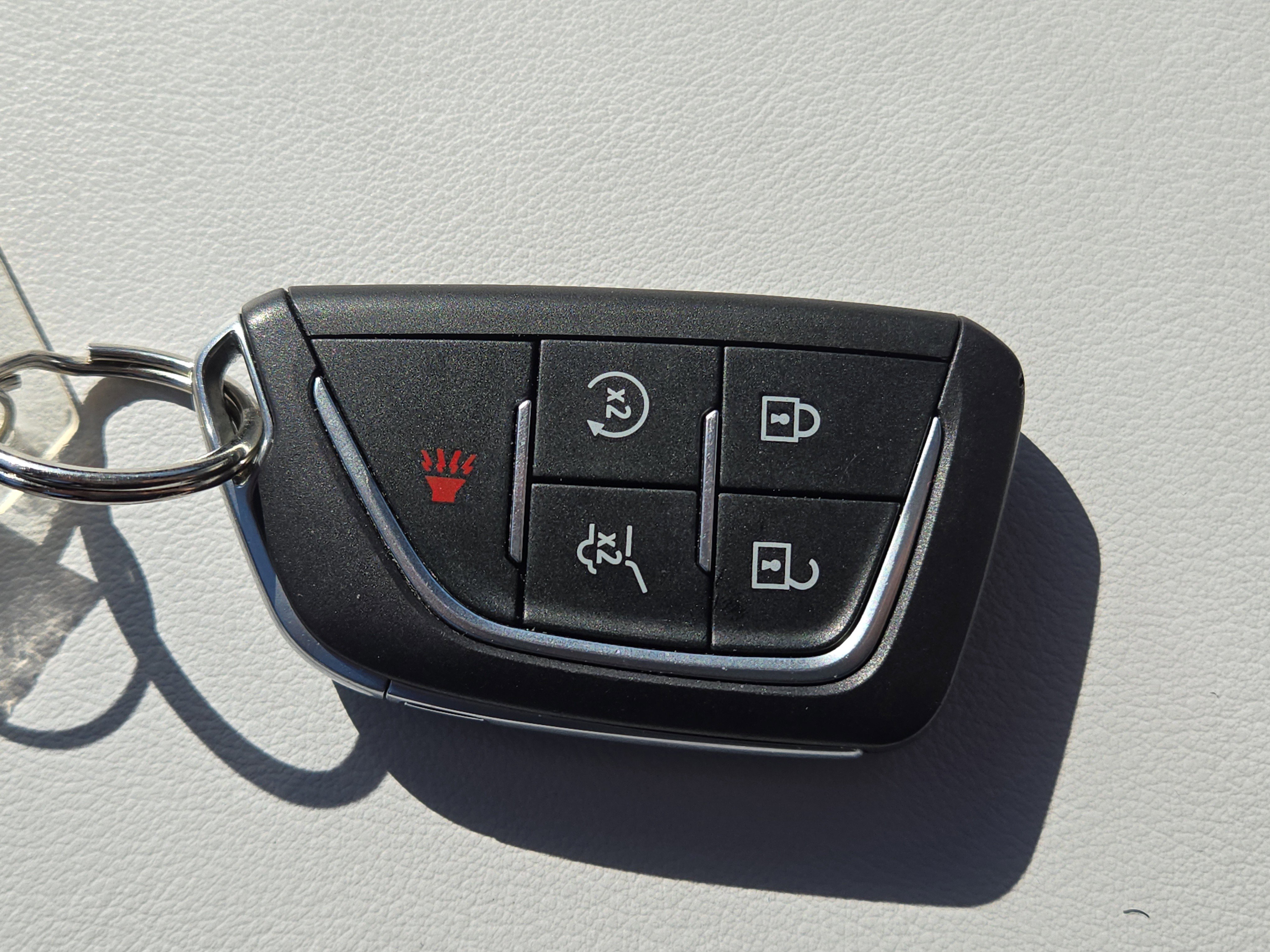 Used 2024 Cadillac Lyriq Luxury RWD image 33