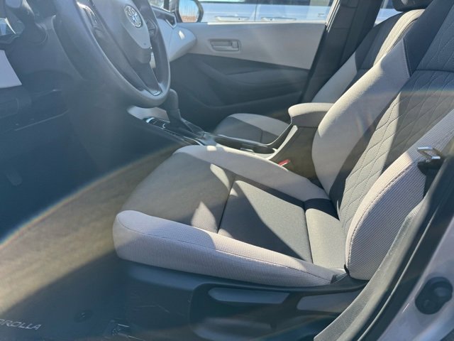 Certified 2025 Toyota Corolla LE image 5