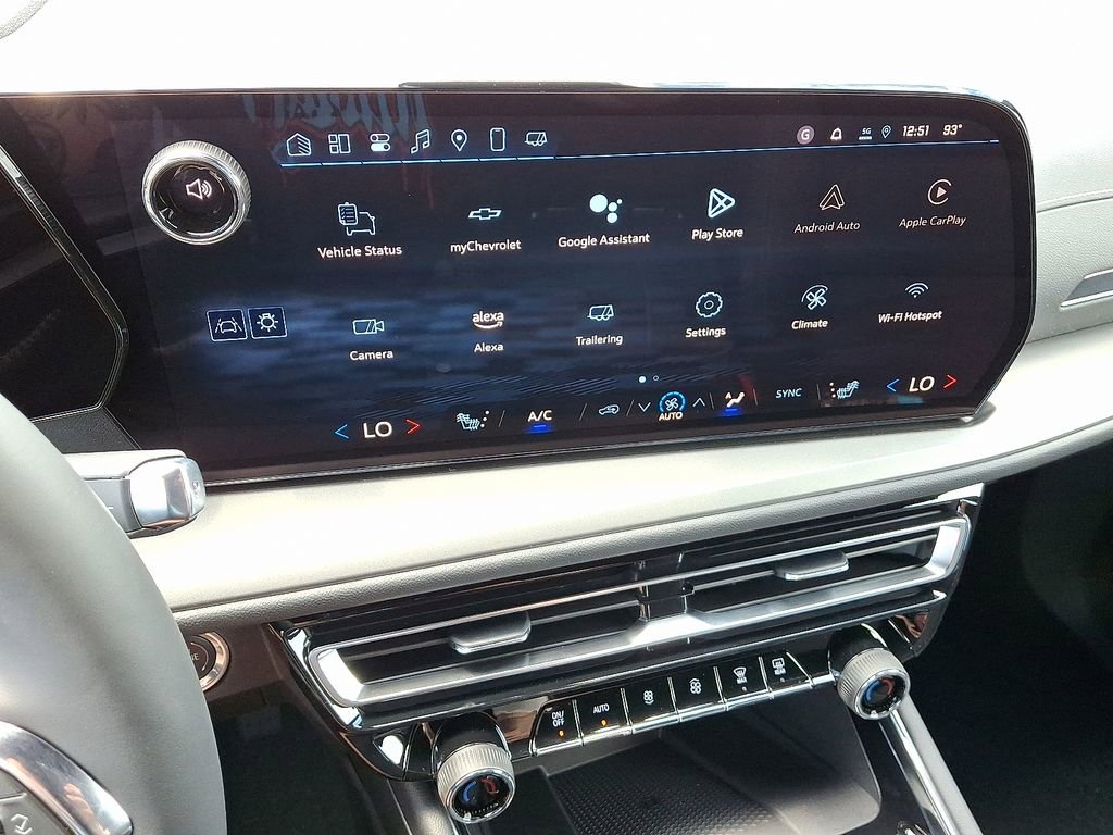 New 2025 Chevrolet Traverse LT image 8