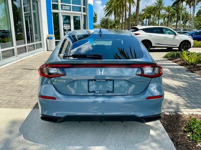 Used 2024 Honda Civic Sport image 5