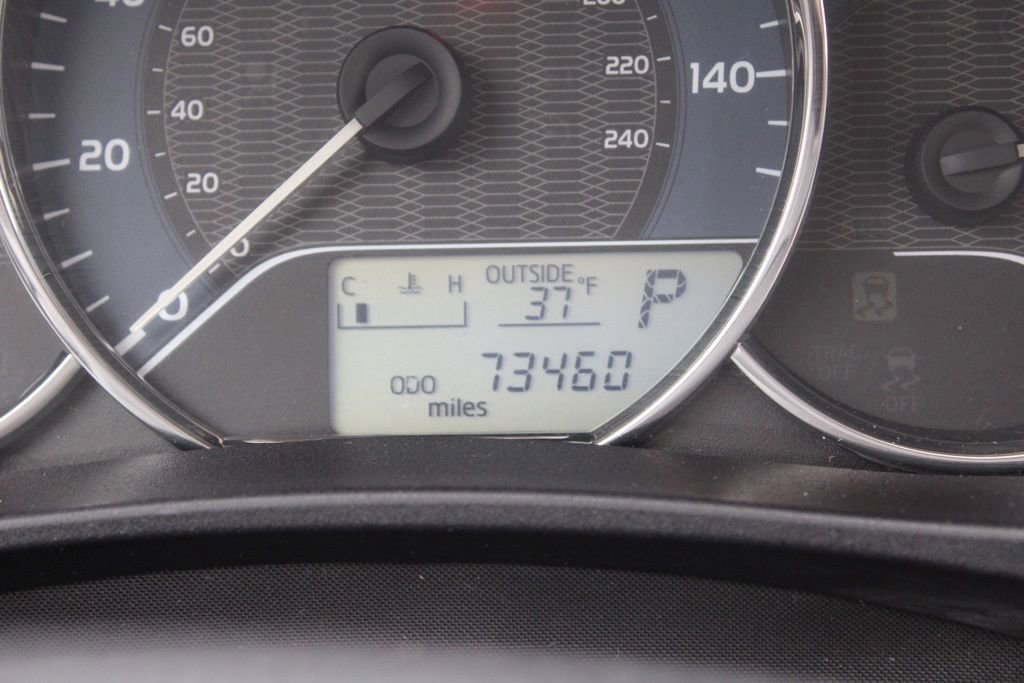 Used 2014 Toyota Corolla LE image 32