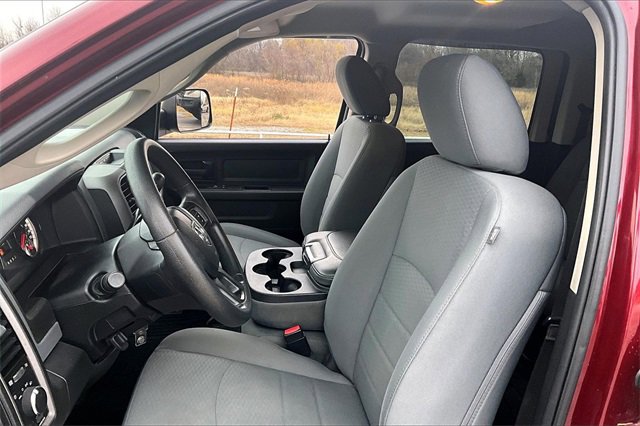 Used 2018 RAM 3500 Tradesman w/ Chrome Appearance Group image 22