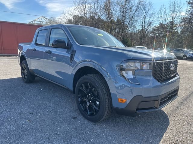 New 2025 Ford Maverick XLT w/ XLT Luxury Package AWD/4WD image 1
