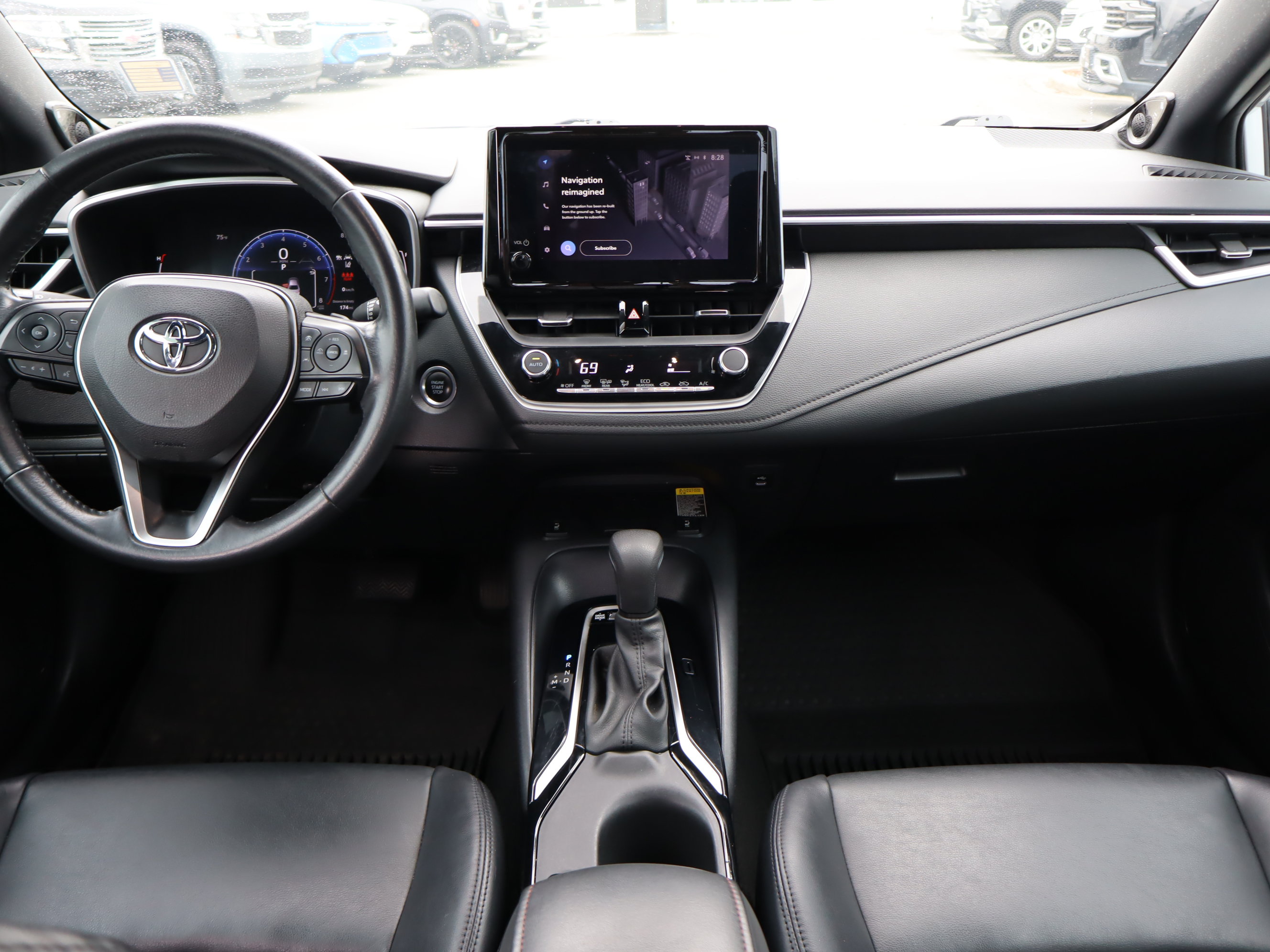 Used 2023 Toyota Corolla XSE FWD image 14