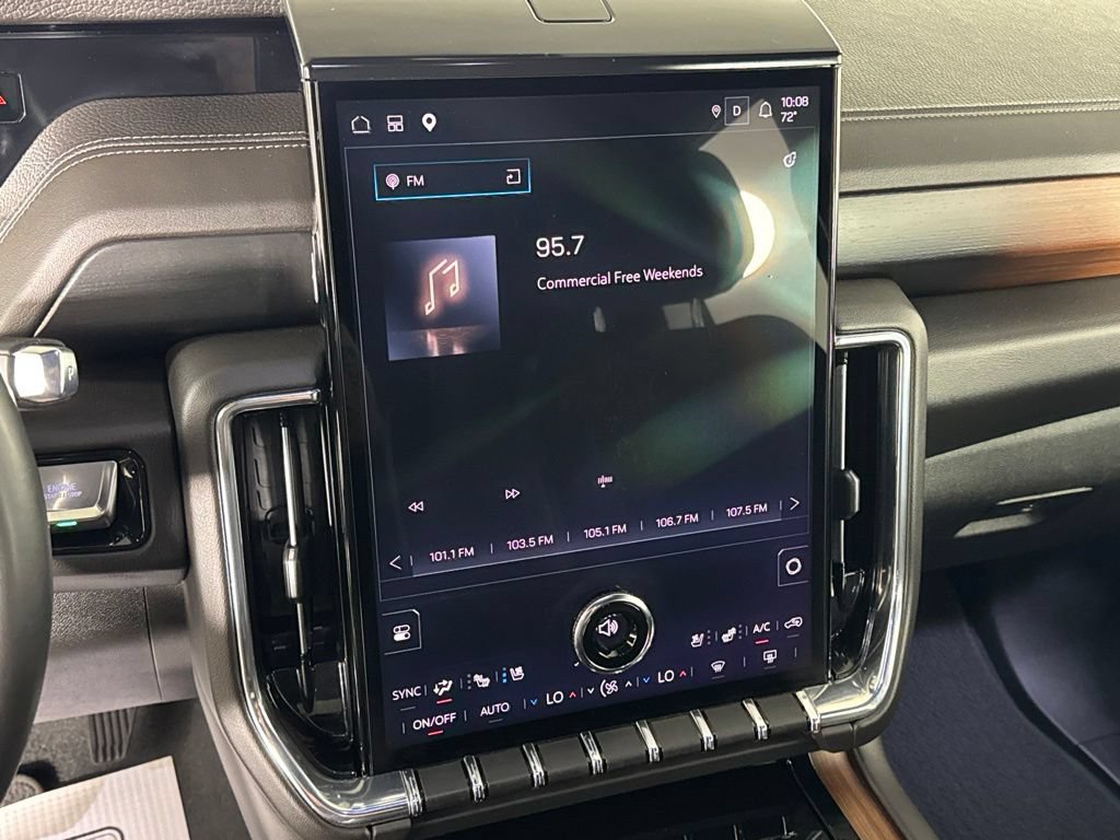 Certified 2025 GMC Yukon Denali AWD/4WD image 15