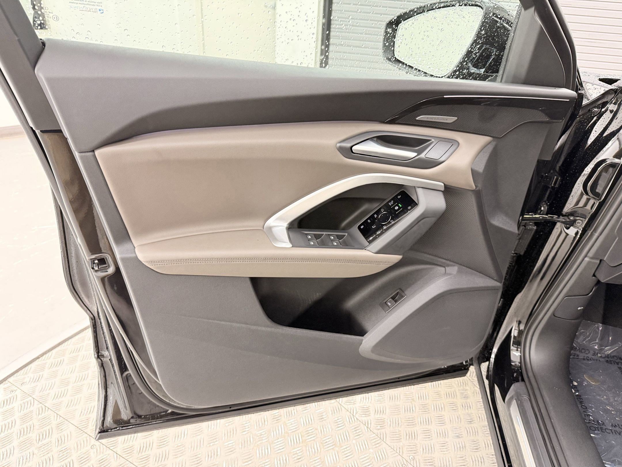 New 2025 Audi Q5 Premium w/ Convenience Package image 18