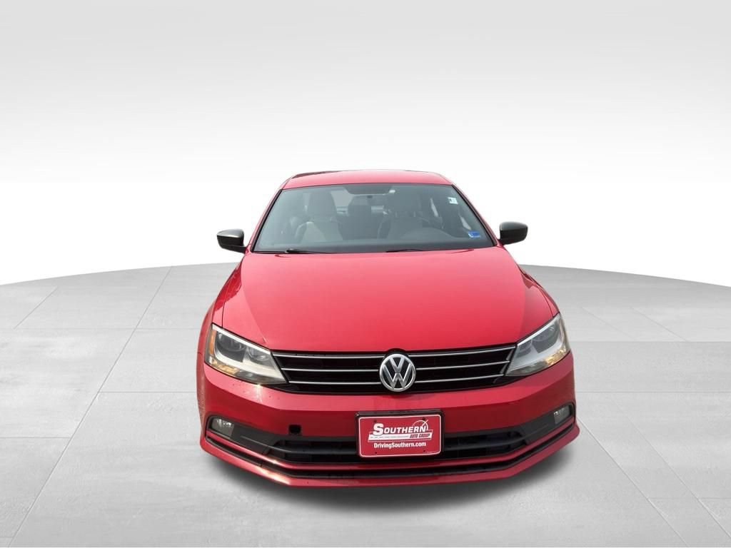 Used 2016 Volkswagen Jetta Sport FWD image 9