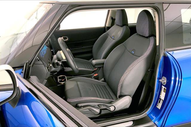 Certified 2025 MINI Cooper 2-Door Hardtop image 13